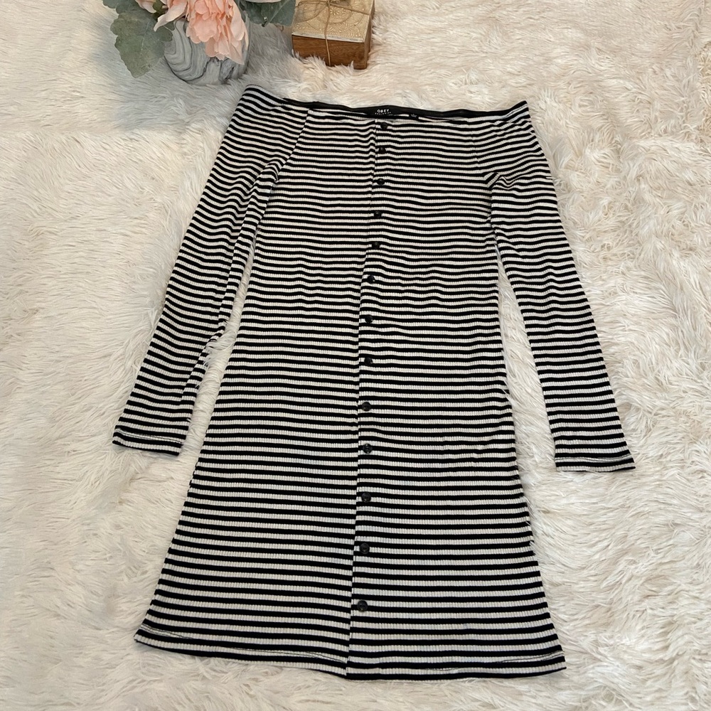 OBEY dress